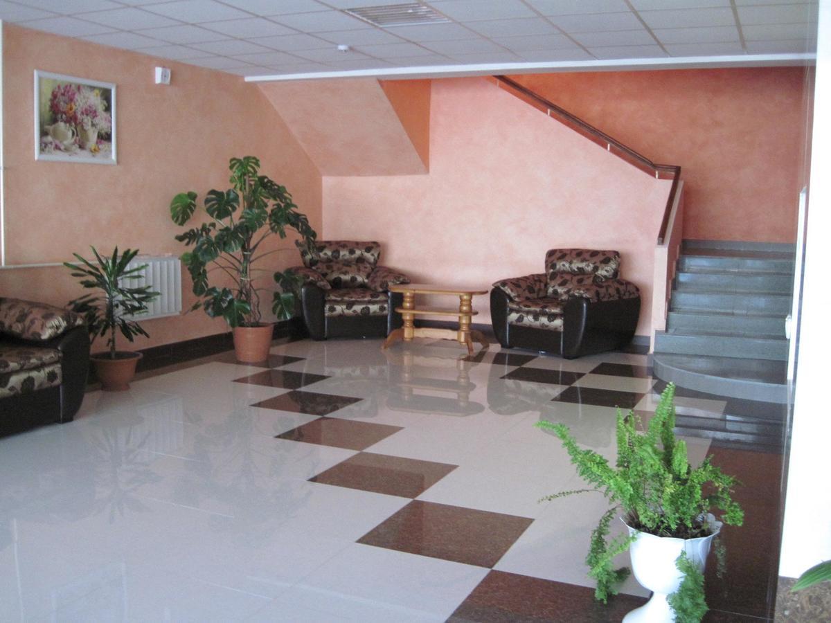 Hotel Mosty Masty Buitenkant foto