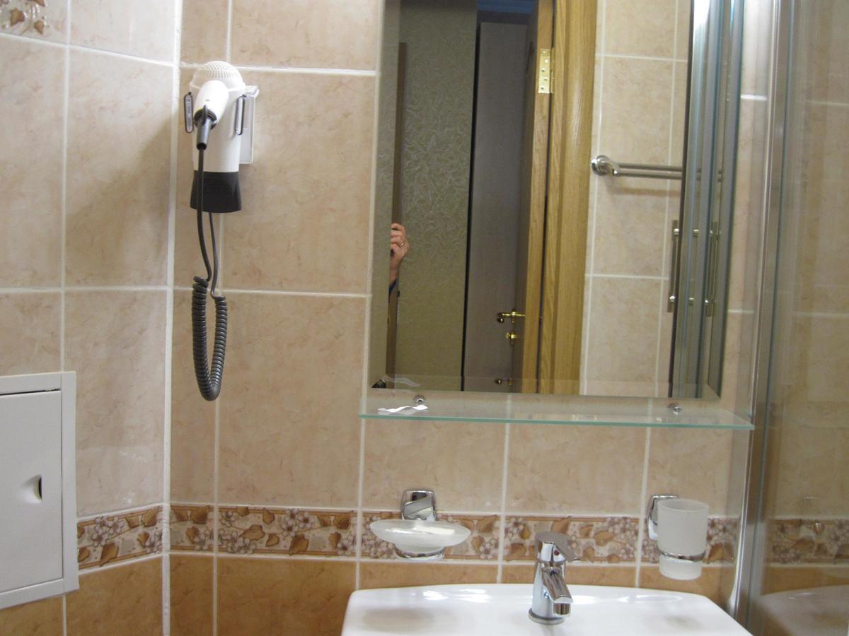 Hotel Mosty Masty Buitenkant foto