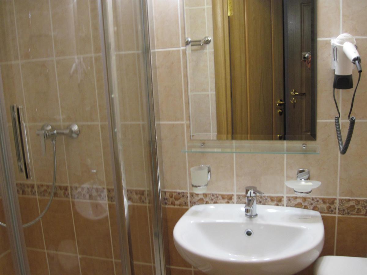 Hotel Mosty Masty Buitenkant foto