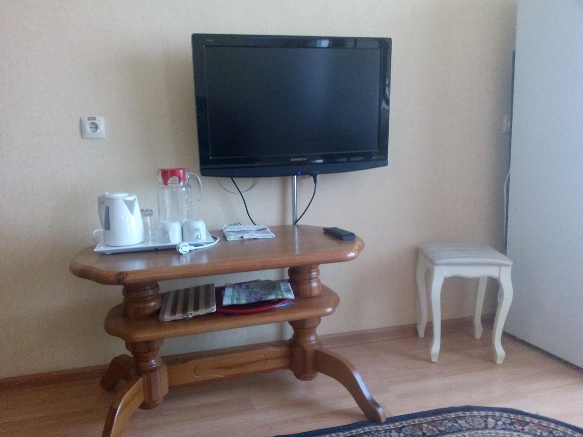 Hotel Mosty Masty Buitenkant foto
